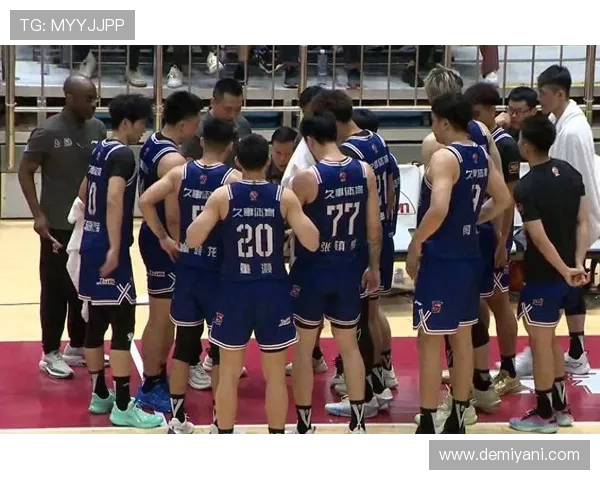上海篮球队节奏之争引发球迷热议与专家分析 上海篮球队节奏之争引发球迷热议与专家分析
