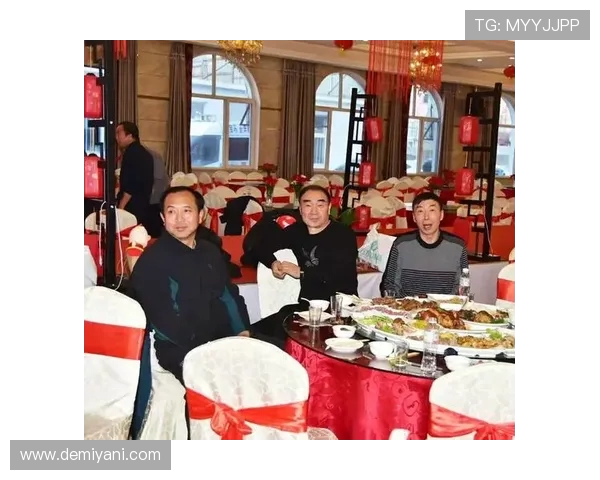 李强专访：从乒乓球新星到世界冠军的辉煌历程回顾