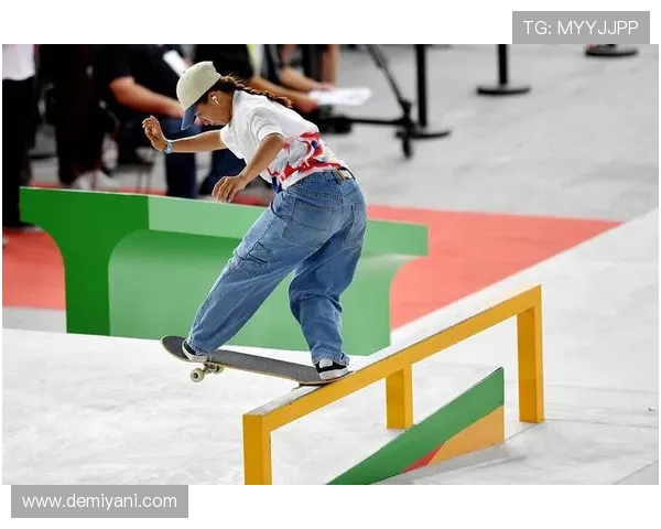 滑板团队协作实力大比拼广州滑板队荣获第三名殊荣