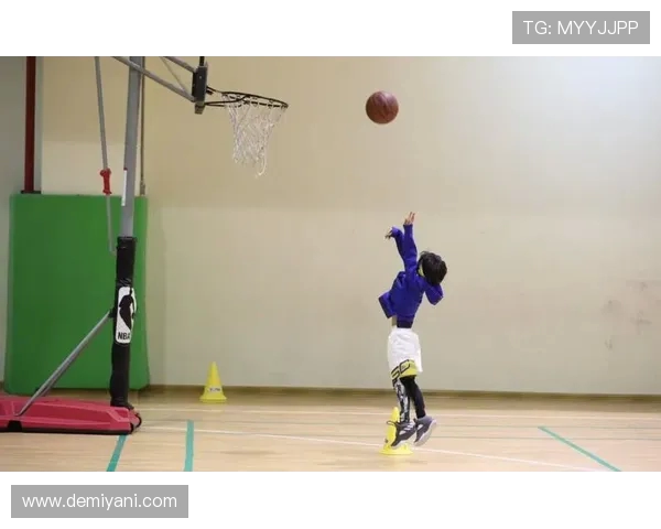 篮球新手必看：全面掌握入门技巧与状态提升的实用指南