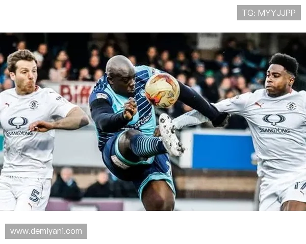 威科姆对阵热刺的比赛分析与战术解析深度剖析