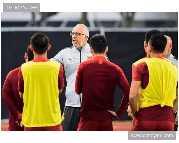 红人队挑战职业队的精彩对决谁将成为最终的胜者 红人队挑战职业队的精彩对决谁将成为最终的胜者