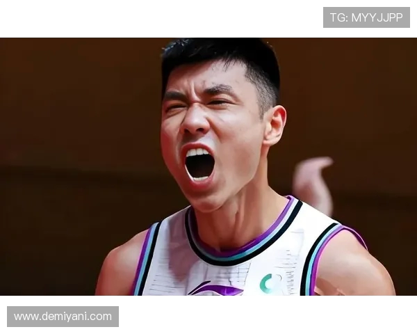 高诗岩：从青年才俊到篮球场上的新星崛起之路与未来展望