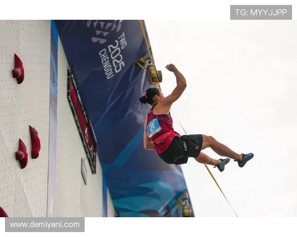 成都攀岩队快攻战术解析与训练方法探讨