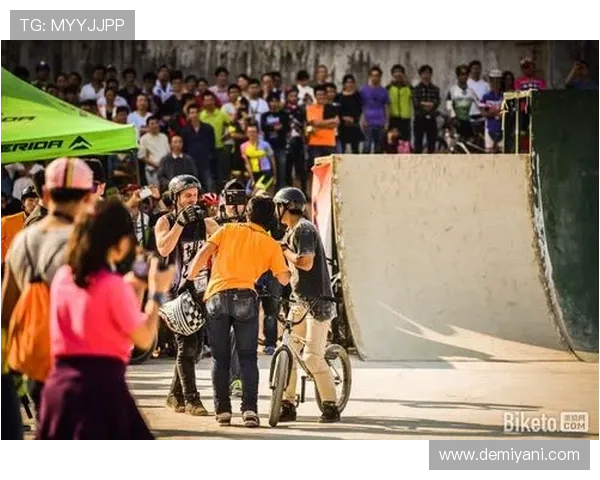 重庆与上海极限运动队速度较量赛后分析与精彩回顾